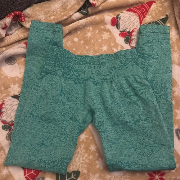 Digital Seamless - Picture 4 of 5